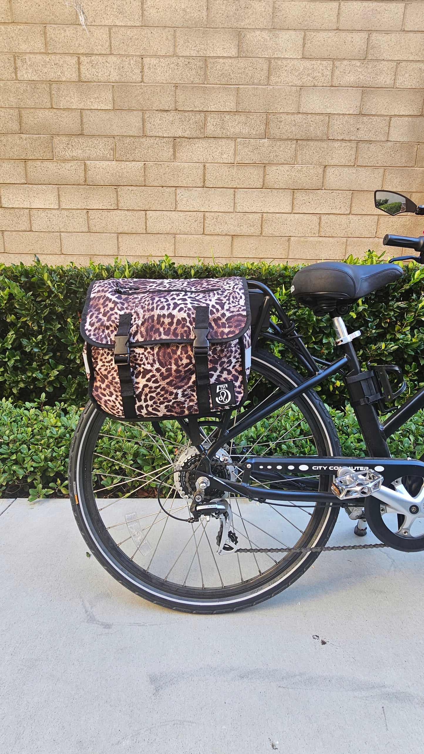 Icon Convertible Bike Bag - Leopard